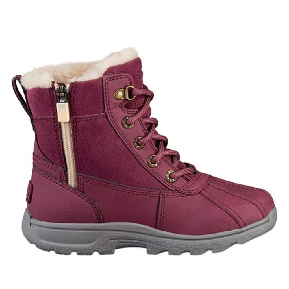 UGG Leggero Maroon Sheepskin Boots Women’s Size 4